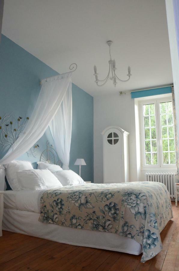 Le Manoir De Sanilhac Bed & Breakfast Notre-Dame-de-Sanilhac Dış mekan fotoğraf