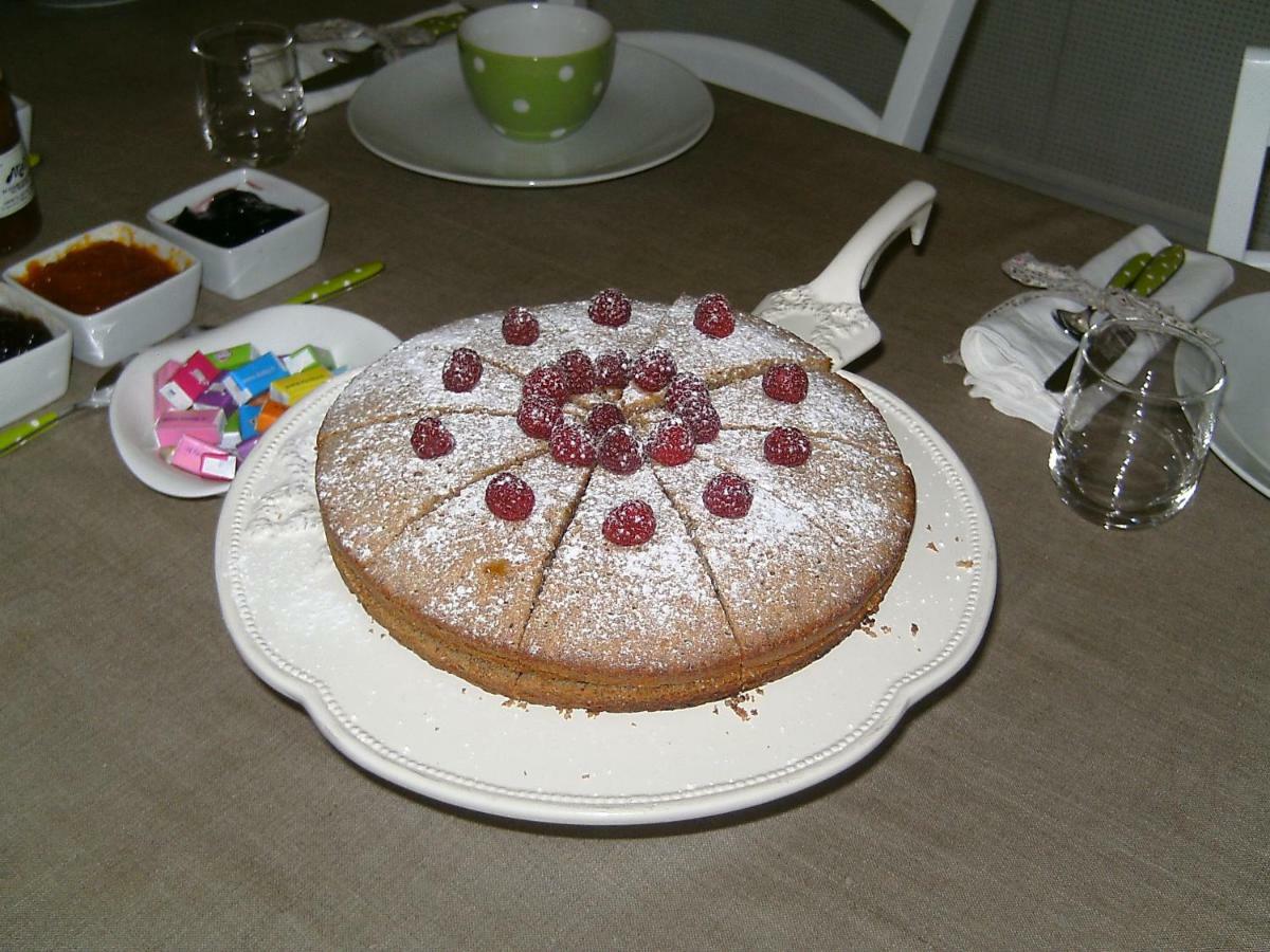 Le Manoir De Sanilhac Bed & Breakfast Notre-Dame-de-Sanilhac Dış mekan fotoğraf